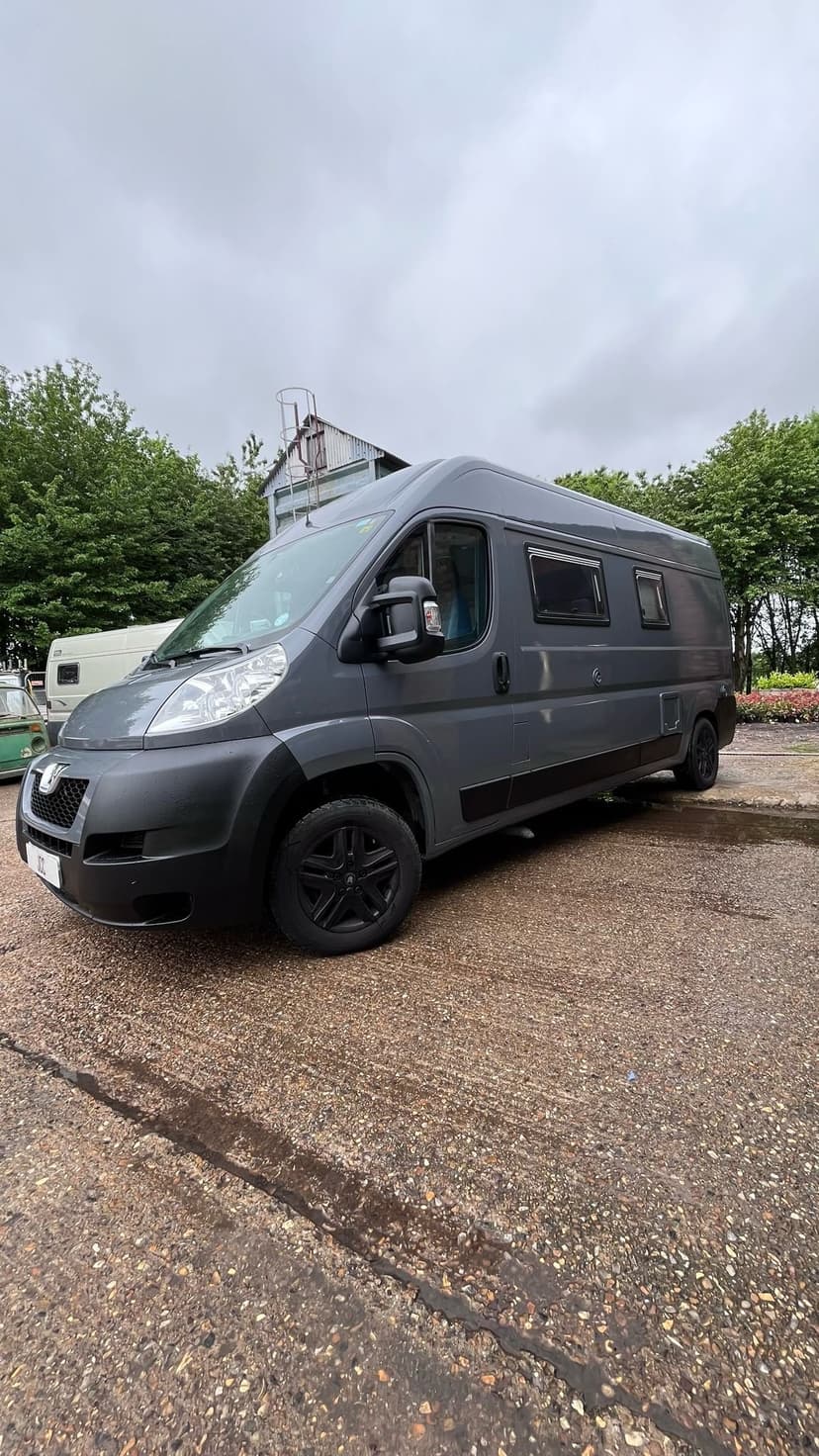 VW Crafter transformation 3